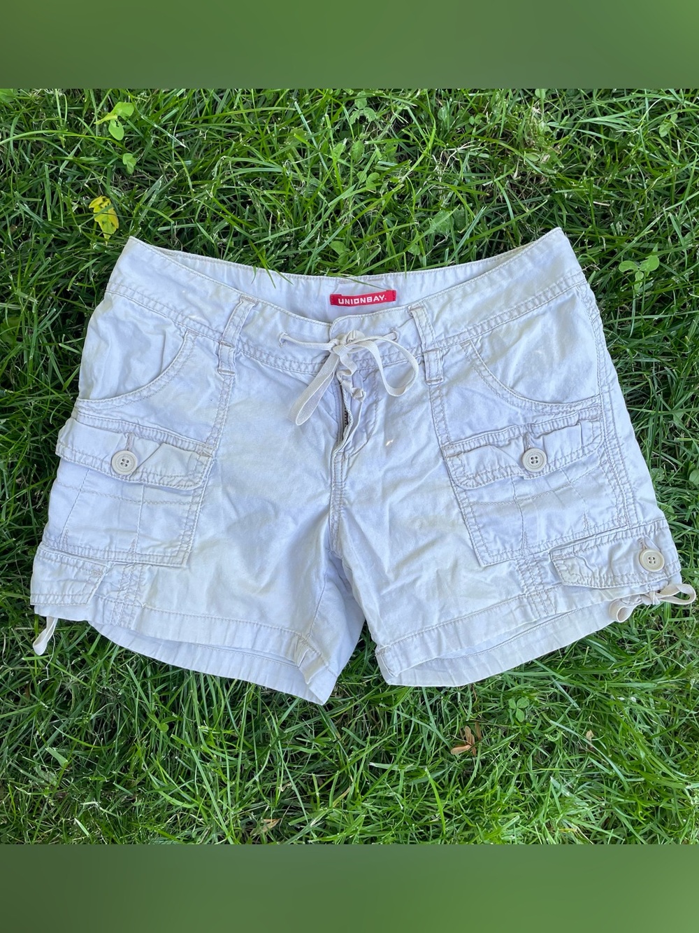 Y2k Union Bay cargo shorts size 3/29”